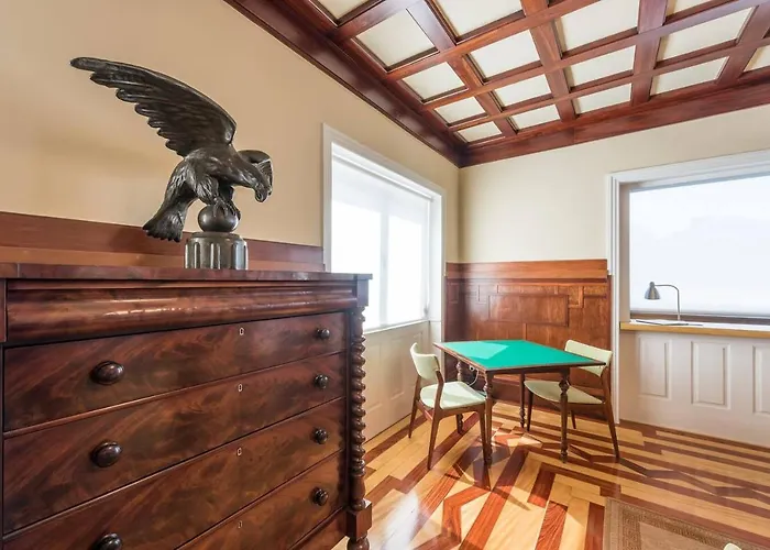 Serenata Boutique Rooms